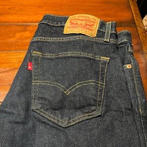 NWOT Men’s Levi’s 511 dark wash 34 x 30